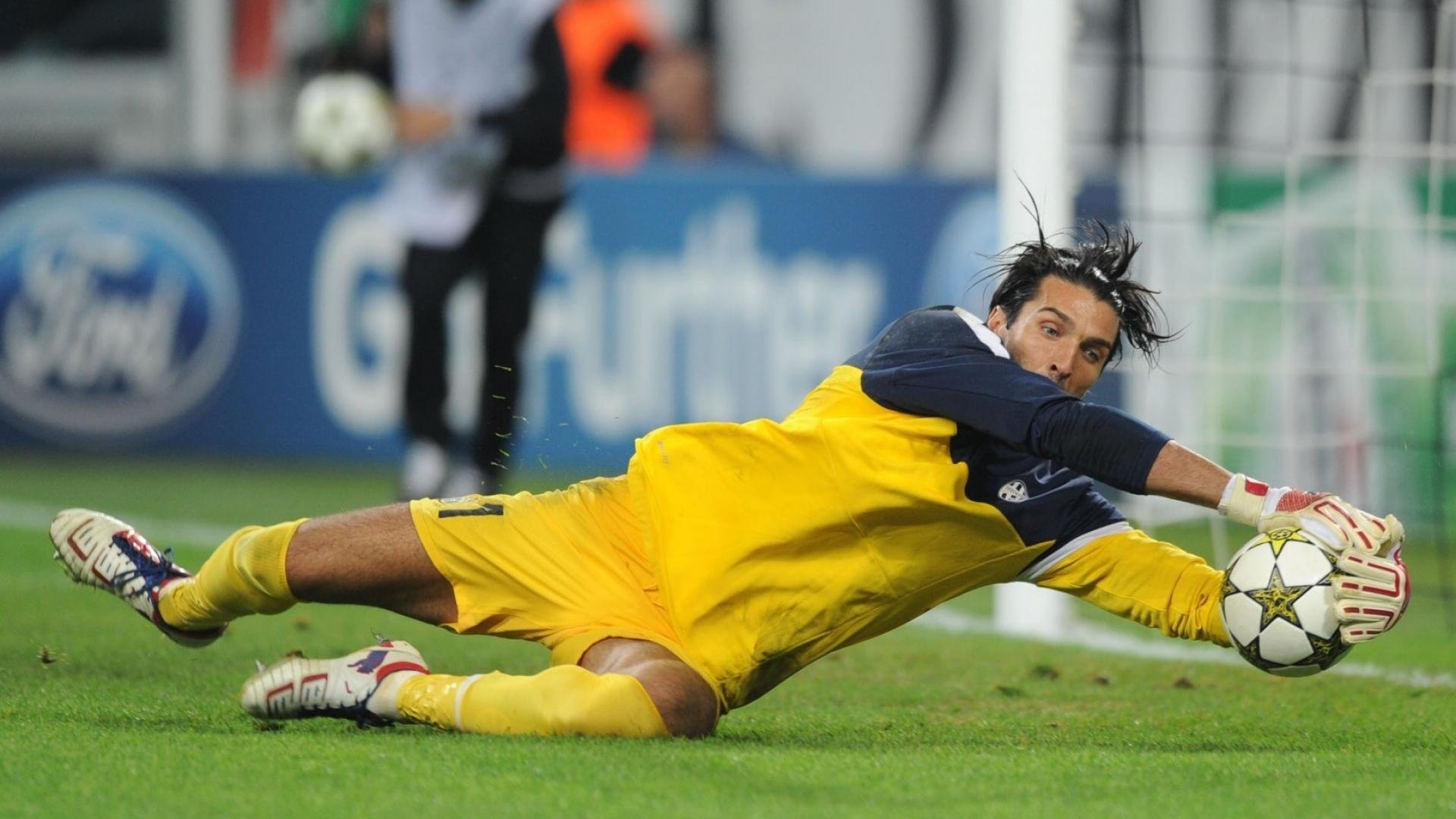 太燃了!太阳末节逆天翻盘广州,哈登绝杀封神,这剧本谁敢信?